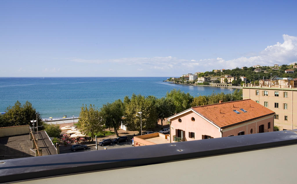 Hotel Vittoria Sapri Zewnętrze zdjęcie