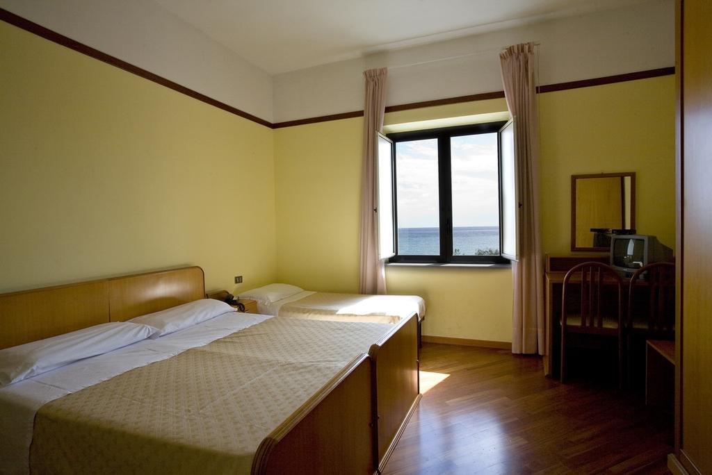 Hotel Vittoria Sapri Pokój zdjęcie
